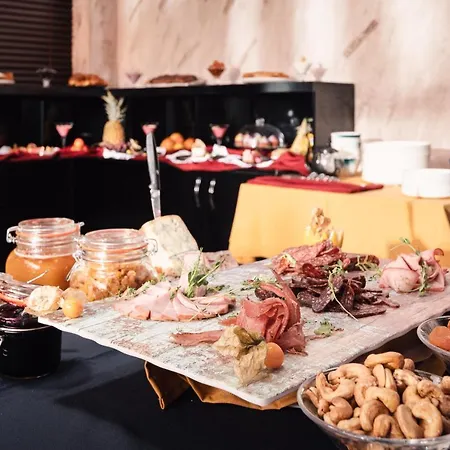 Ξενοδοχείο Art Magus 4*